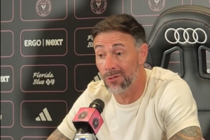 迈阿密国际主帅：面对密集防线不能一味渗透，外围远射也很重要